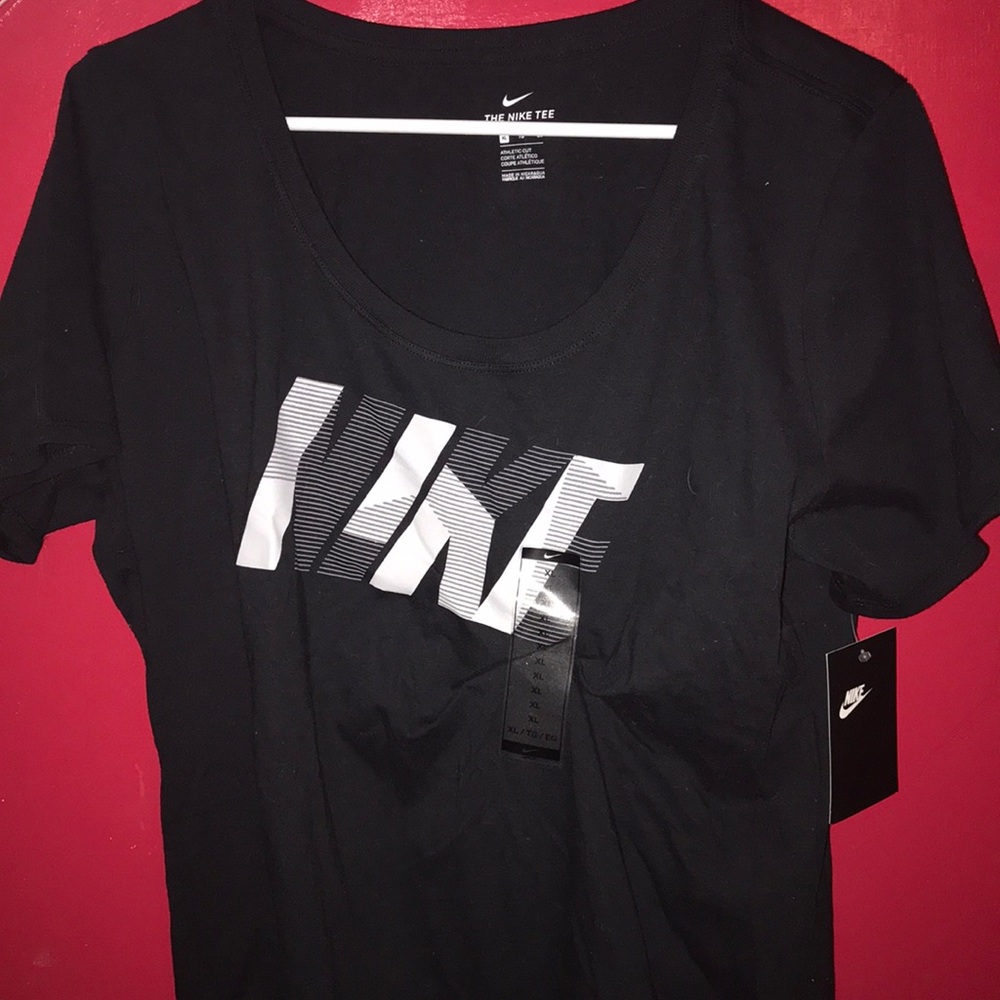 Nike Top